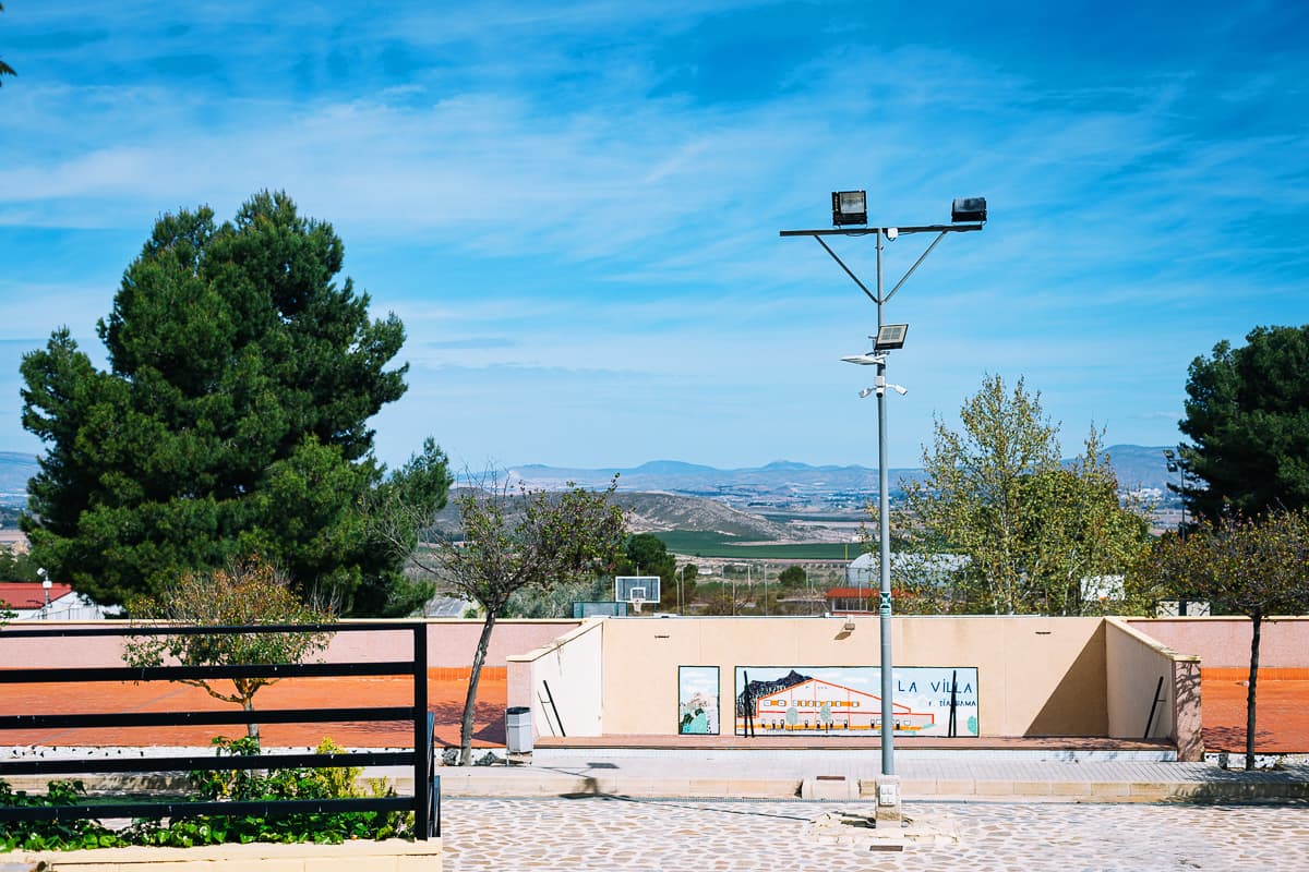 A Comparative Analysis of Youth Justice Systems in Spain and Australia